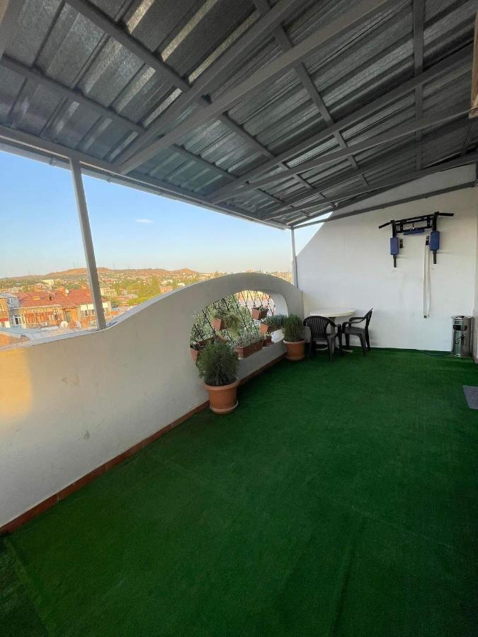 Cozy & Sweet Home Tbilisi Luaran gambar