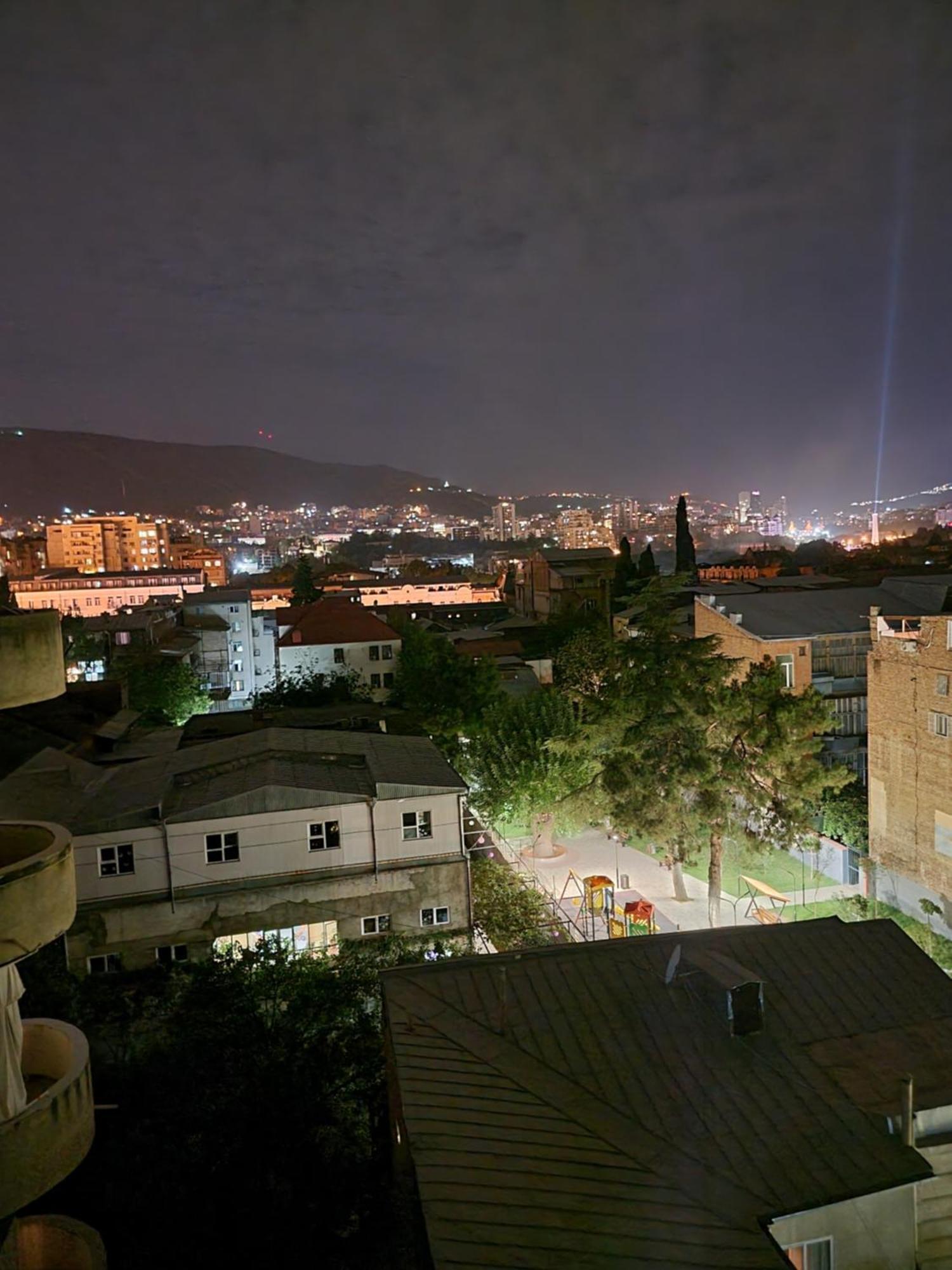 Cozy & Sweet Home Tbilisi Luaran gambar